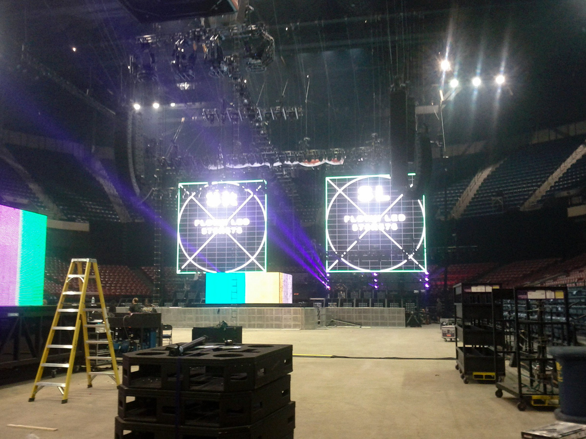 Mix Touring at Jay-Z & Kayne West Rehearsals in Alabama